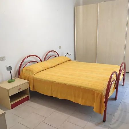 Businelli 2f * Λινιάνο Σαμπιαντόρο